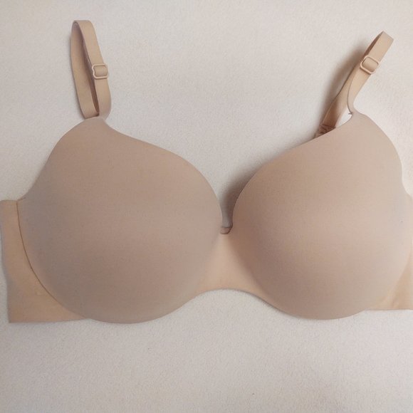 Victoria's Secret Light Beige Bra 34DD - Picture 2 of 4